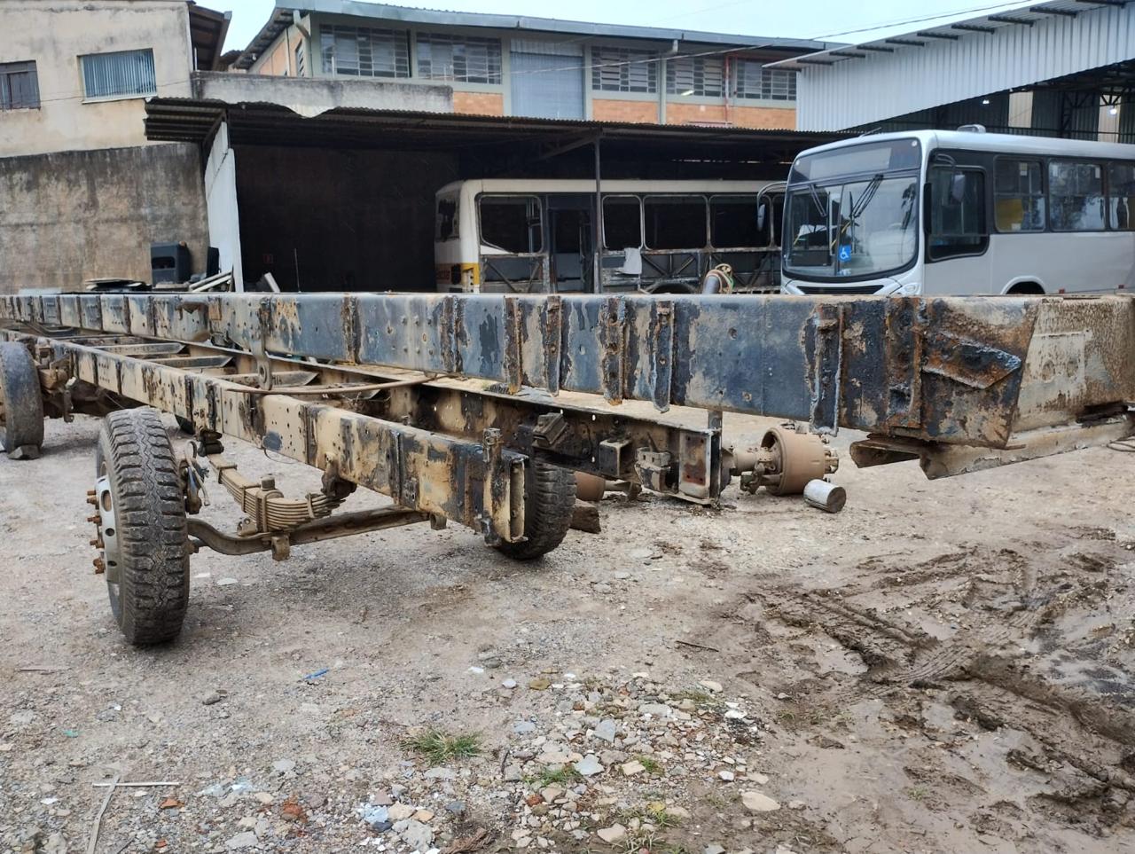 Chassi 12 metros/ Mercedes Benz