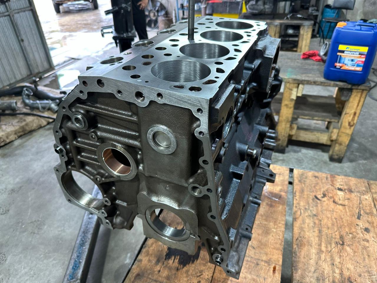 Bloco Motor Mercedes Benz 1721