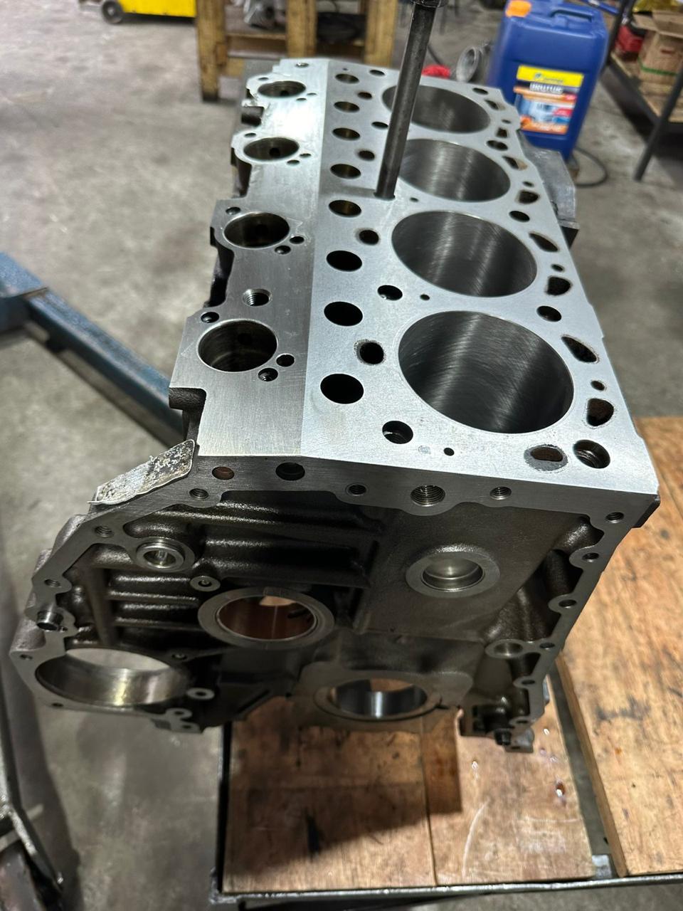 Bloco Motor Mercedes Benz 1721